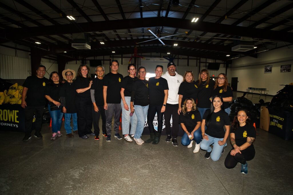 Lerner & Rowe - Yuma Thanksgiving Meal Giveaway 2025